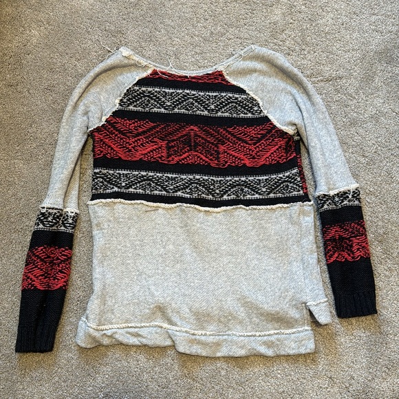 Free People Sweater/Swearshirt, size medium - Picture 4 of 4